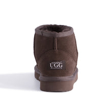 Load image into Gallery viewer, AUS WOOLI UGG SHORT SHEEPSKIN ANKLE BOOT - Chocolate
