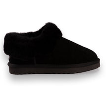 Load image into Gallery viewer, AUS WOOLI UGG UNISEX SHEEPSKIN WOOL TRADITIONAL ANKLE SLIPPERS - BLACK
