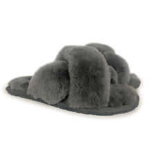 Load image into Gallery viewer, AUS WOOLI AUSTRALIA WOMEN SHEEPSKIN WOOL BRIGHTON SLIPPERS- GREY
