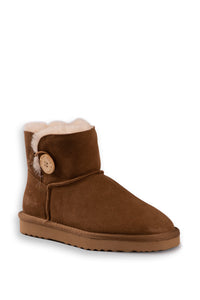 AUS WOOLI UGG SHORT SHEEPSKIN BUTTON BOOT - Chestnut/Tan